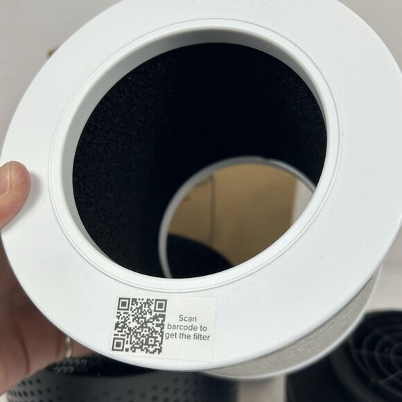 Levoit Core Mini-P Air Purifier Black 3 Settings Electric LAP-C161-KUS - Picture 9 of 16